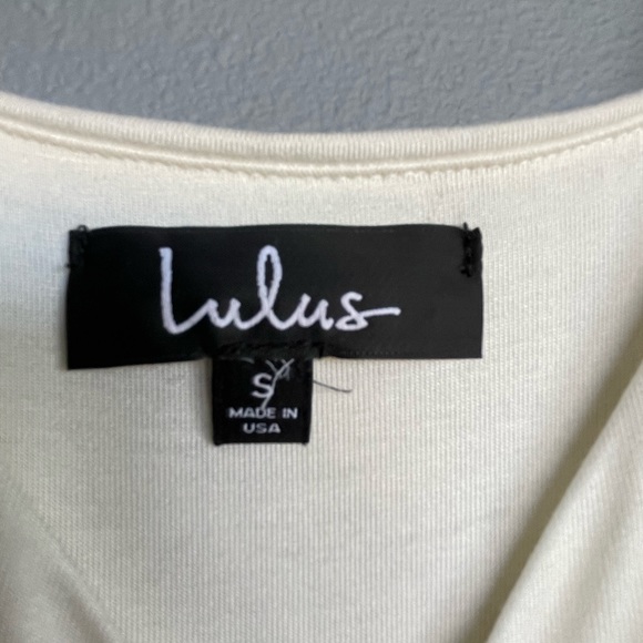 Lulus White Maxi Dress. Small, with Slit. New with tags - Picture 6 of 7